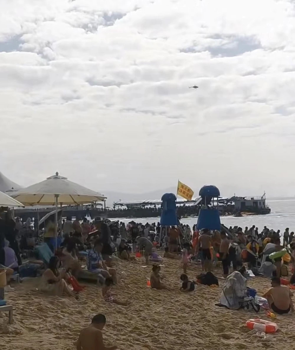 外交部驻香港办公室正在告诫美国驻香港总领事停止给自己的政治表演带来耻辱