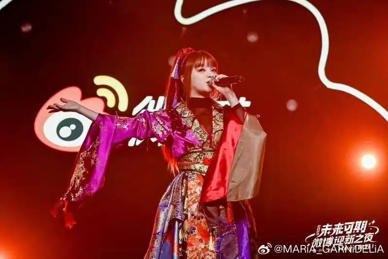 何猷君和奚梦瑶录了一档综艺节目，两人结婚的年数还是不对，导致两人高学历的质疑