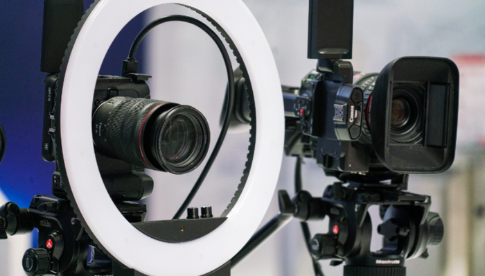 太二在拼命挽回它丢失的客人