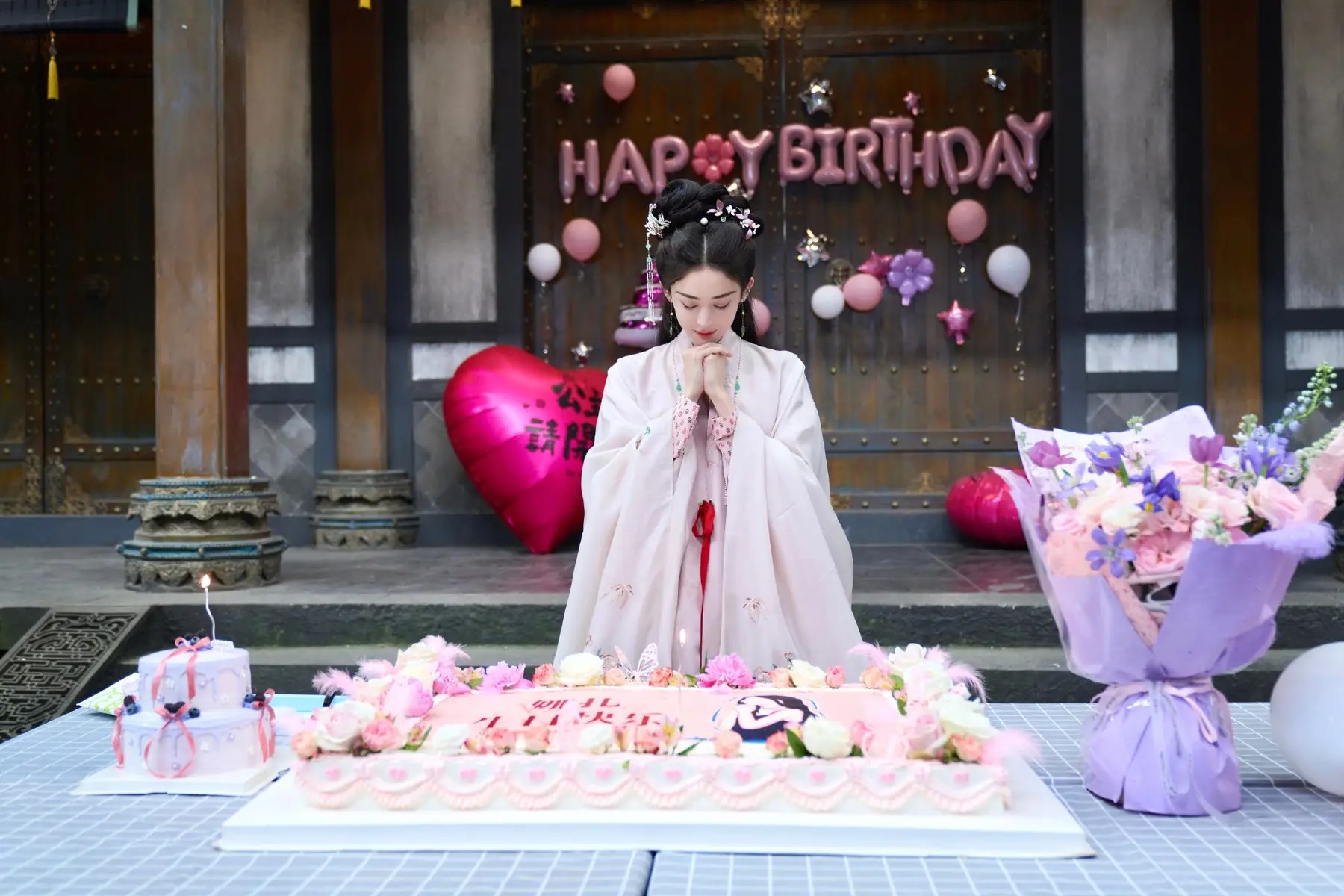 跑男极挑做了十年的综艺+公益，为何赵露思就做不好？