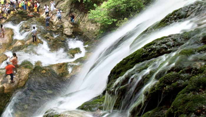 程一笑的AI豪赌：快手最后的