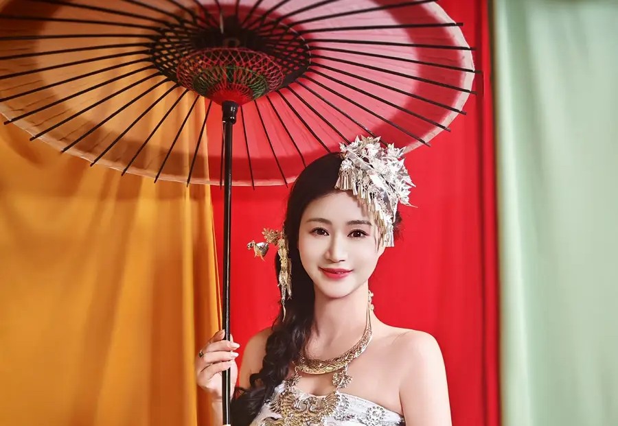 TVB 港姐 2025 第二轮面试：内地佳丽与高学历重塑选美新貌