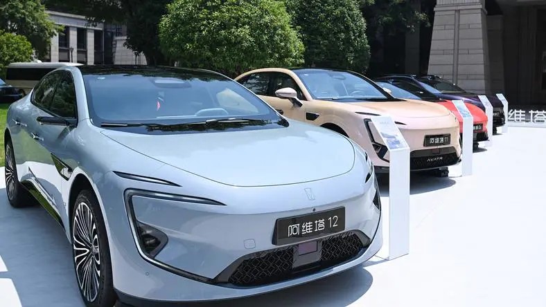 买故事不如买订单，人形机器人赛道进入Alpha阶段，谁能先跑出商业闭环？