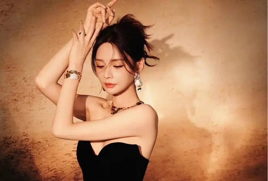 潘长江的喜剧之路与直播争议：从春晚到网络红人