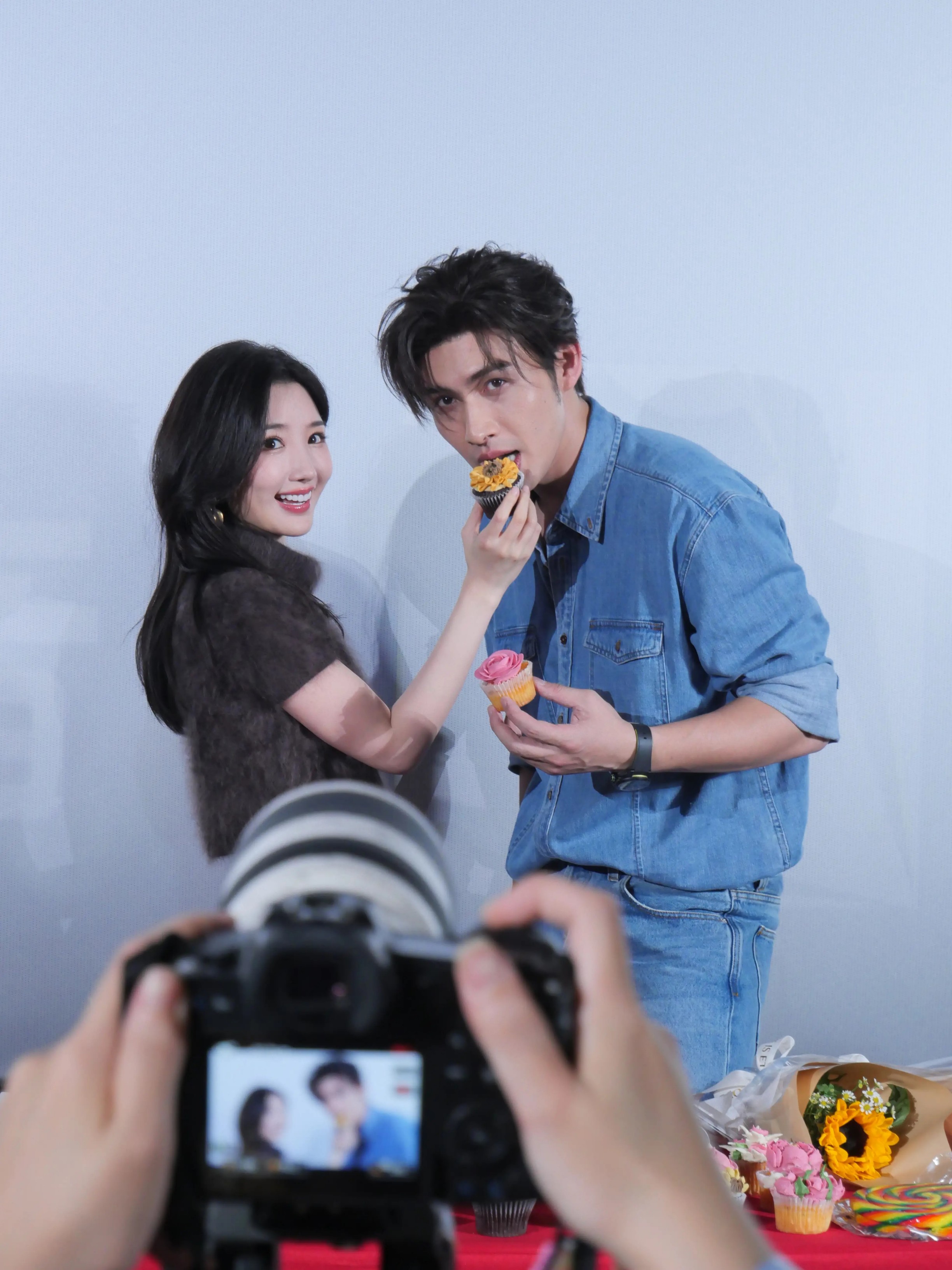 《恋与深空》：月入上亿背后的盗号风波与玩家信任危机