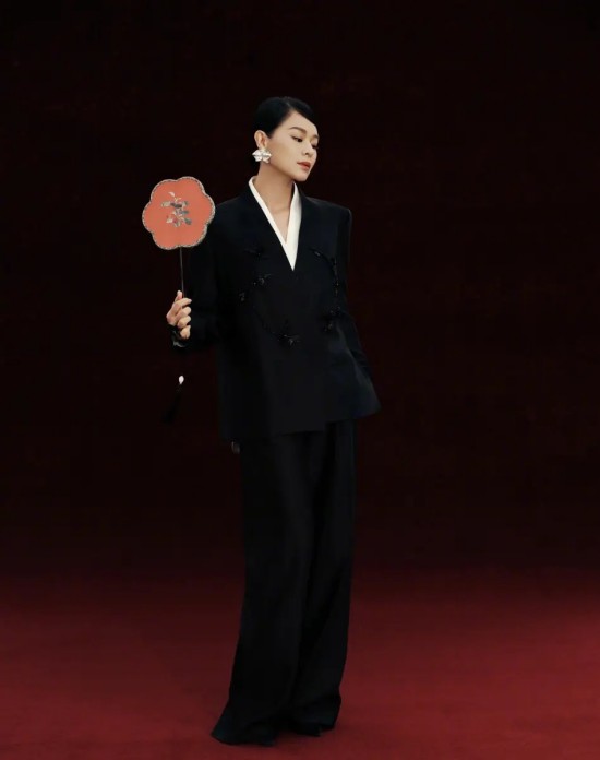 博裕能当好星巴克中国的“养父”吗？