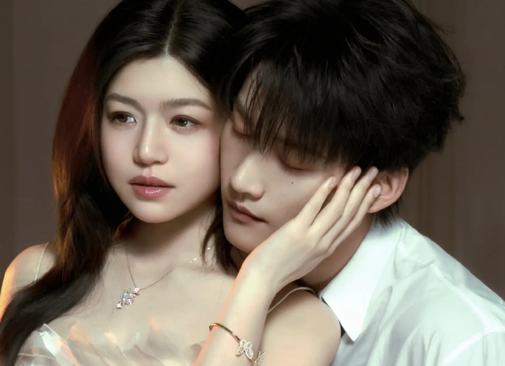 当“掘墓人”开始悼念：今日头条的“深度”表演