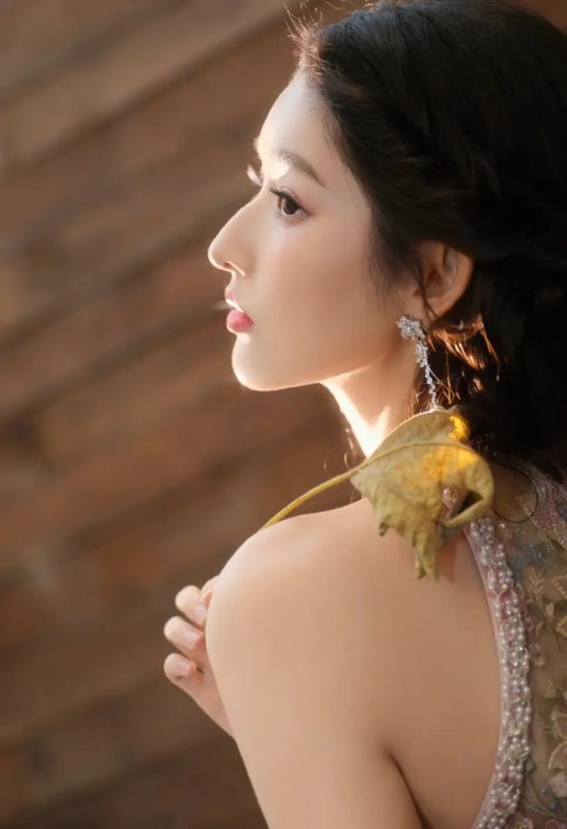 港大“幽灵引用”论文背后：比AI幻觉更危险的是人类放弃自查